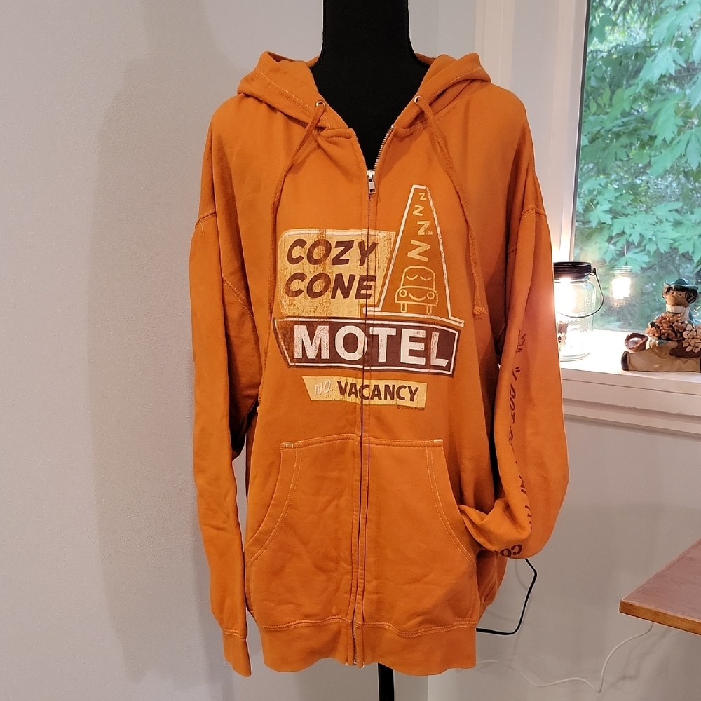 DisneyParks California Adventure Cars Land Cozy Cone Motel Zip-Up Hoodie XL
